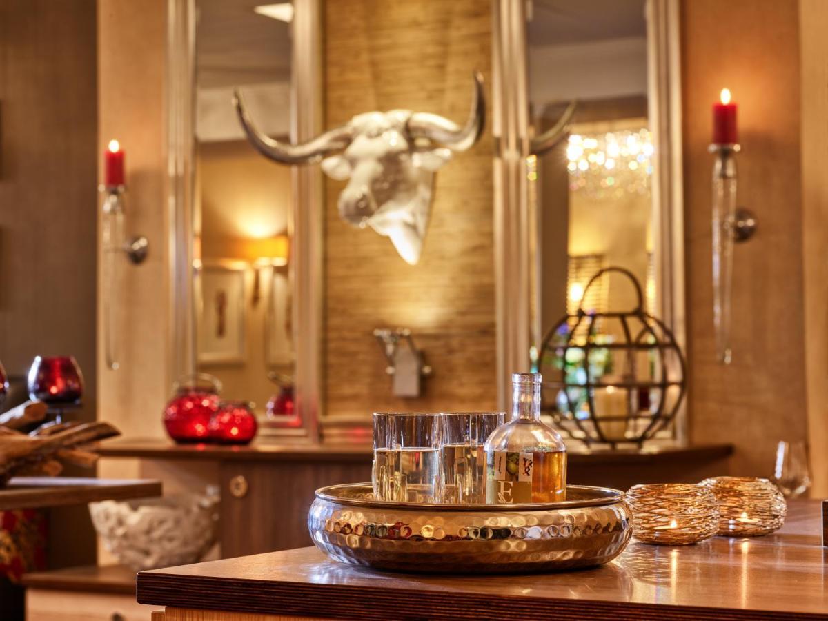Hotel Erasmus - Mein Genuss- Und Wellnesshotel Trassem Buitenkant foto