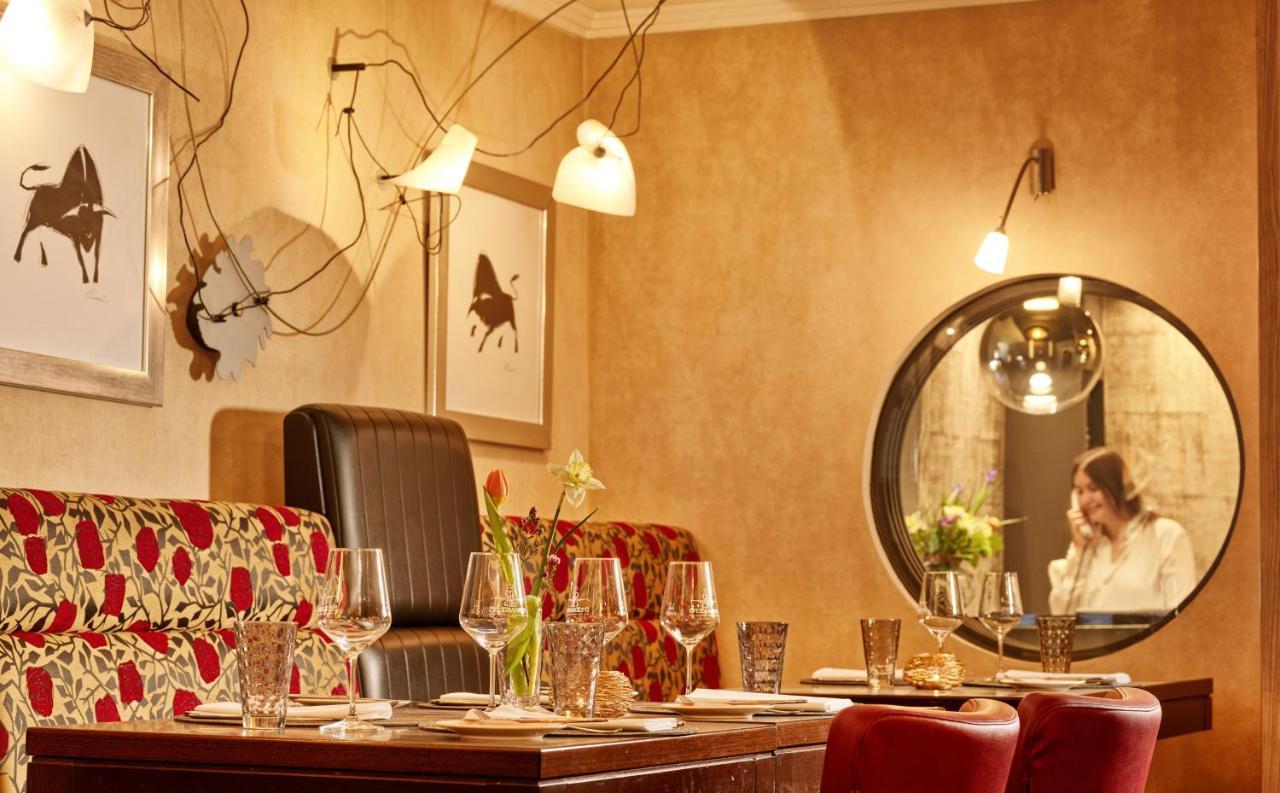Hotel Erasmus - Mein Genuss- Und Wellnesshotel Trassem Buitenkant foto