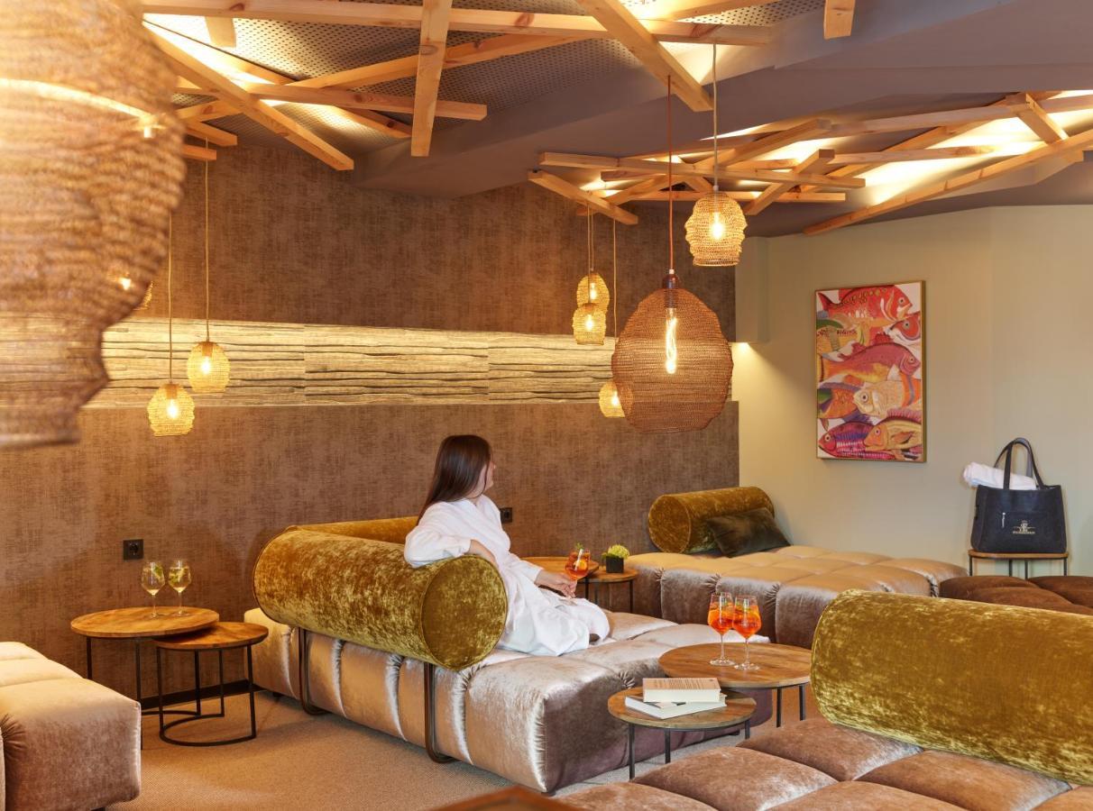 Hotel Erasmus - Mein Genuss- Und Wellnesshotel Trassem Buitenkant foto