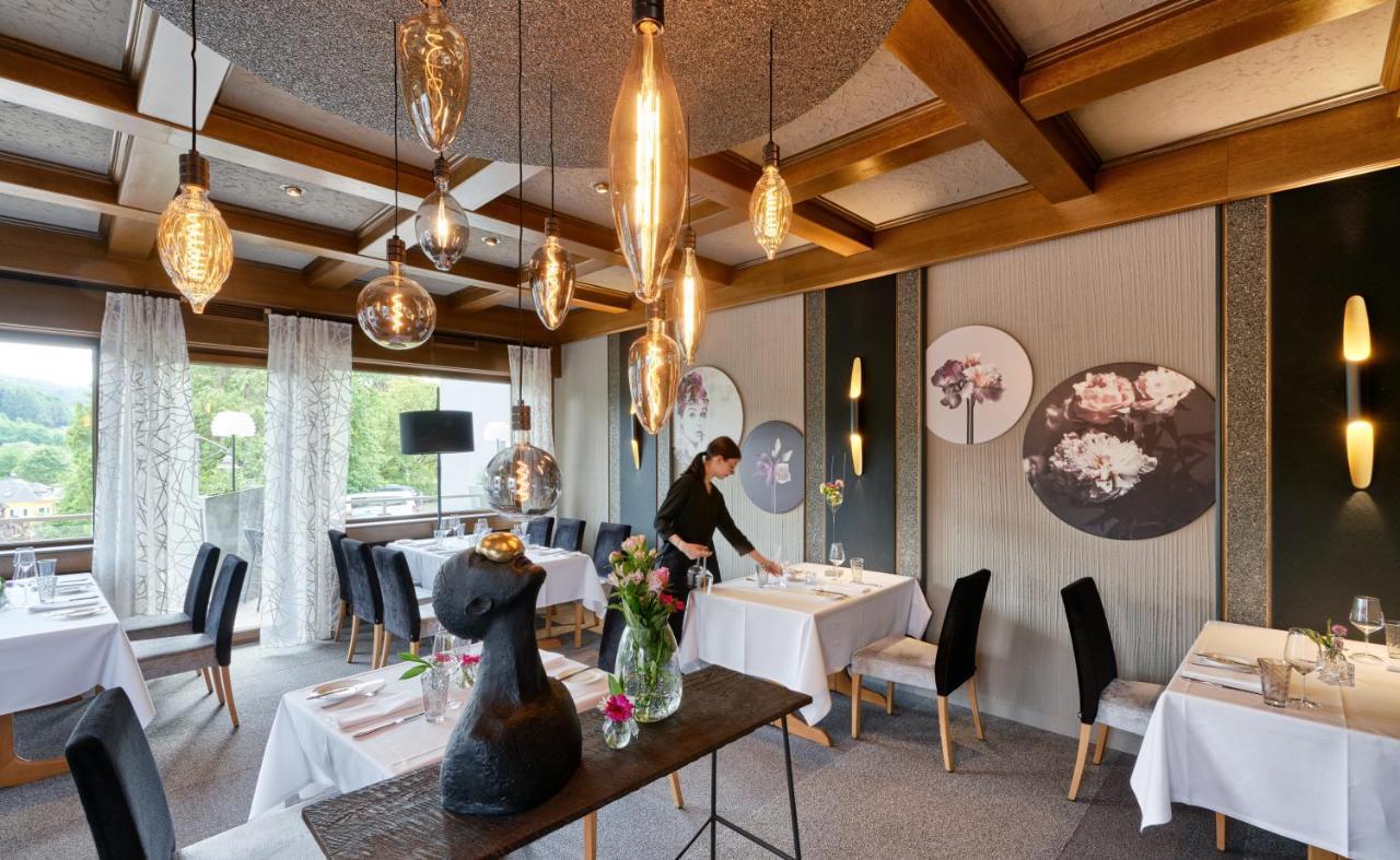 Hotel Erasmus - Mein Genuss- Und Wellnesshotel Trassem Buitenkant foto
