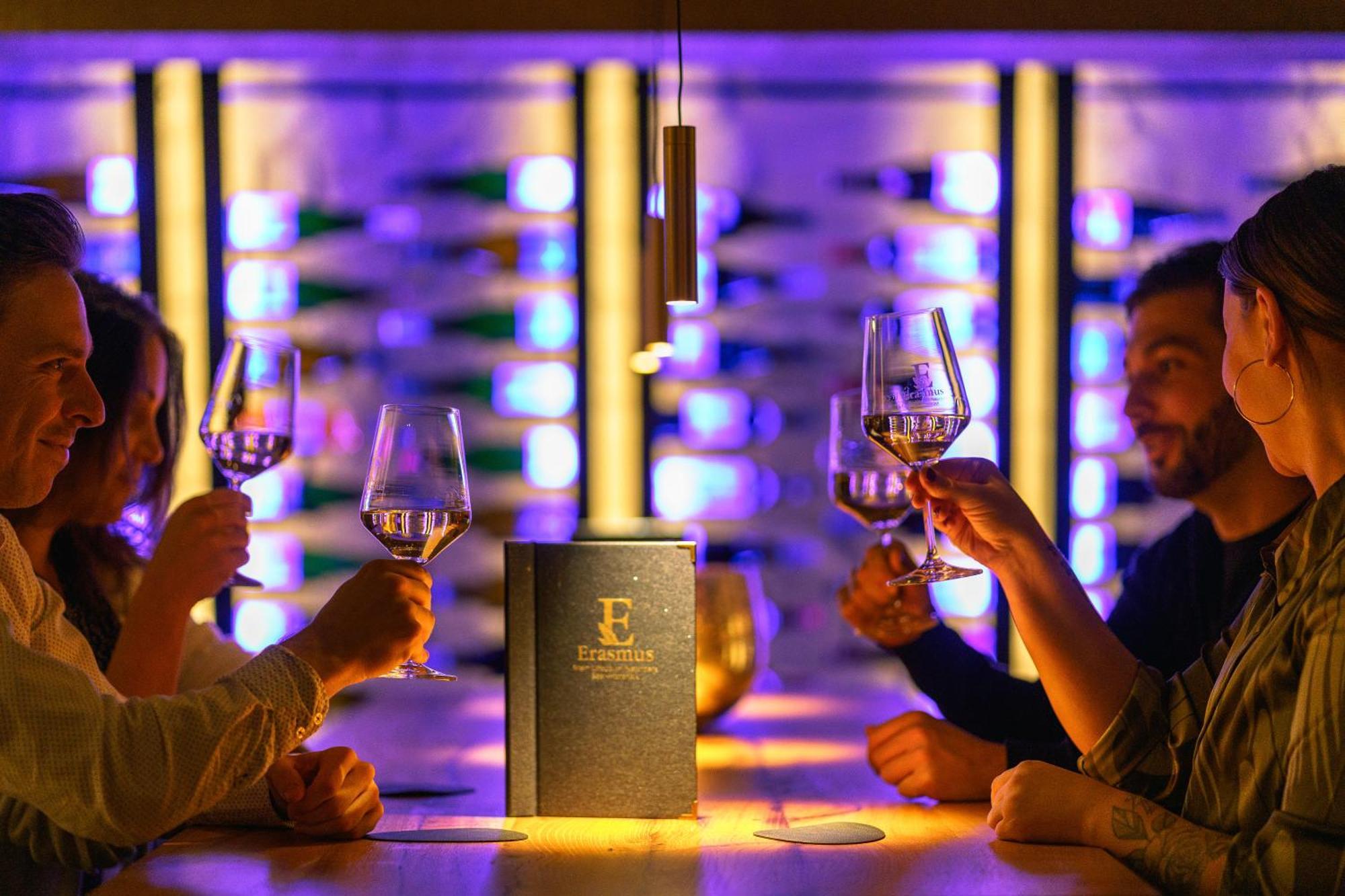Hotel Erasmus - Mein Genuss- Und Wellnesshotel Trassem Buitenkant foto